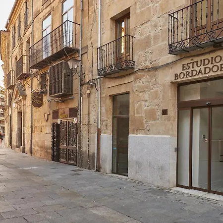 Estudios Bordadores By Valdesierra *
